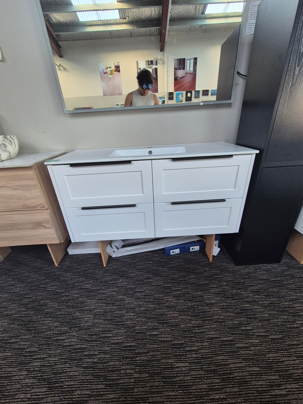 Rose Wall-Hung Vanity