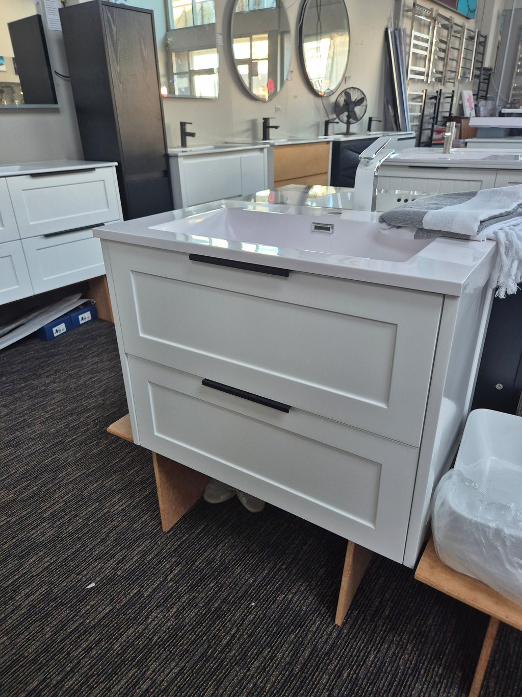 Rose Wall-Hung Vanity